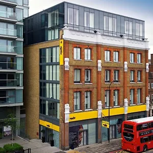 Staycity Deptford Bridge Station Londres