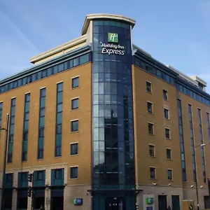 Express Stratford By Ihg Hotel