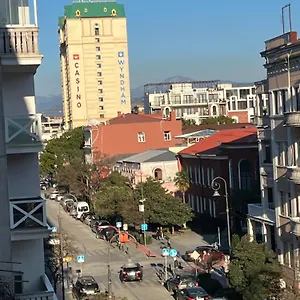 https://apartamenty-ot-zury.batumihotels.net